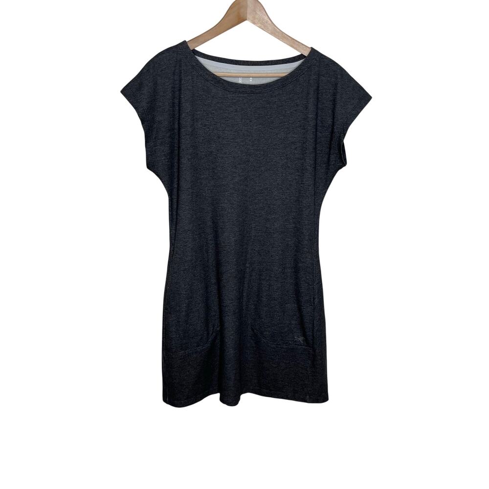 Arc’teryx Serinda Dress Womens M Gray Short Sleeve Pocket Performance Casual